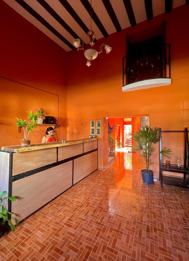 Alena Hostal Valladolid  Exteriér fotografie