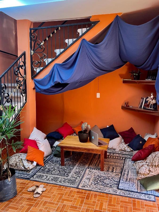Alena Hostal Valladolid  Exteriér fotografie