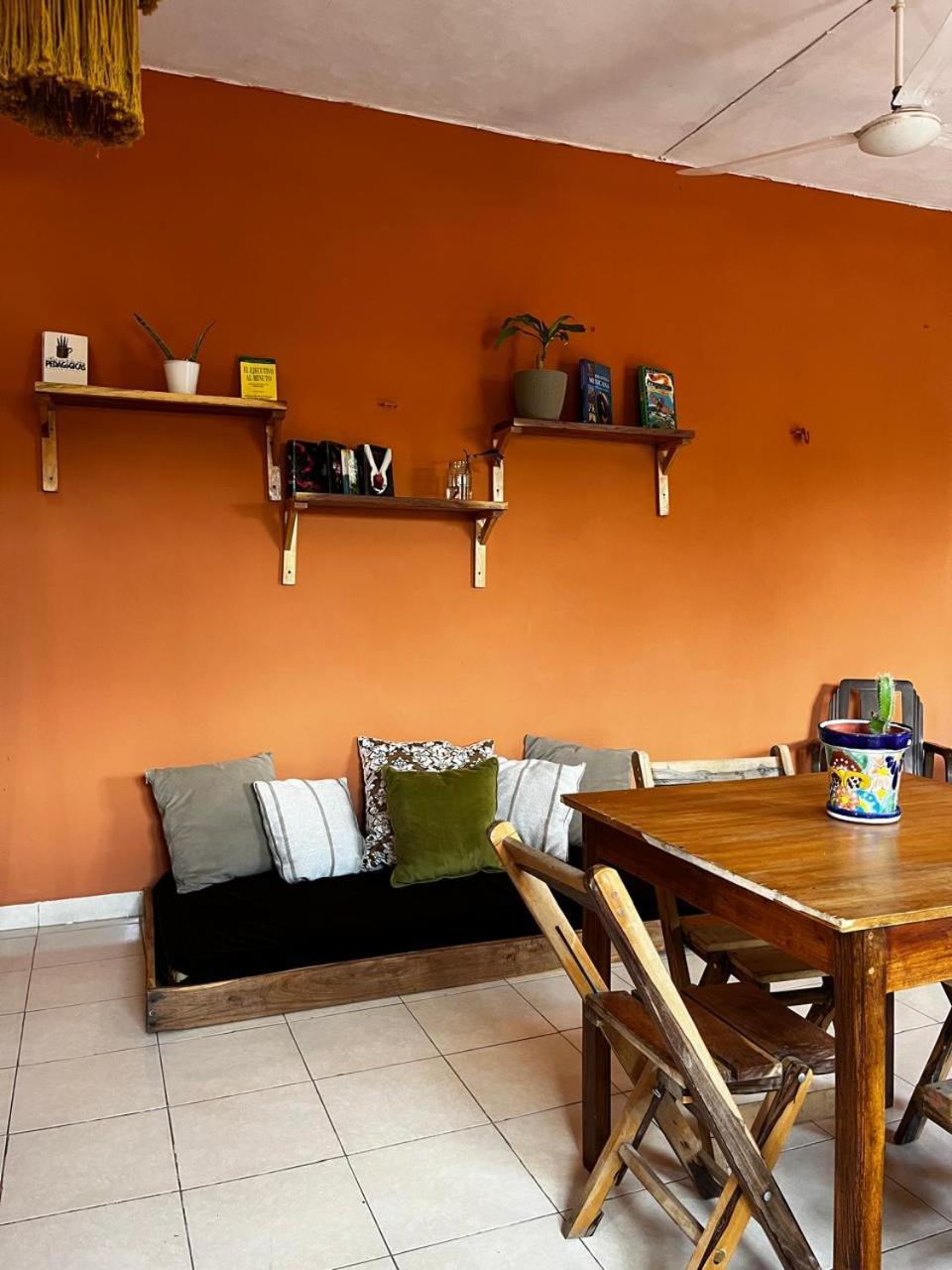 Alena Hostal Valladolid  Exteriér fotografie